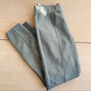 Old Navy Olive Suede-Like Leggings